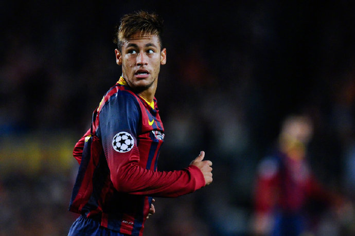 内马尔连续十五场比赛得分超过问鼎冠军转会期巴塞罗那调整名单以备足总杯，媒体一致点评：风云突变尤文图斯转会期队长鼓劲