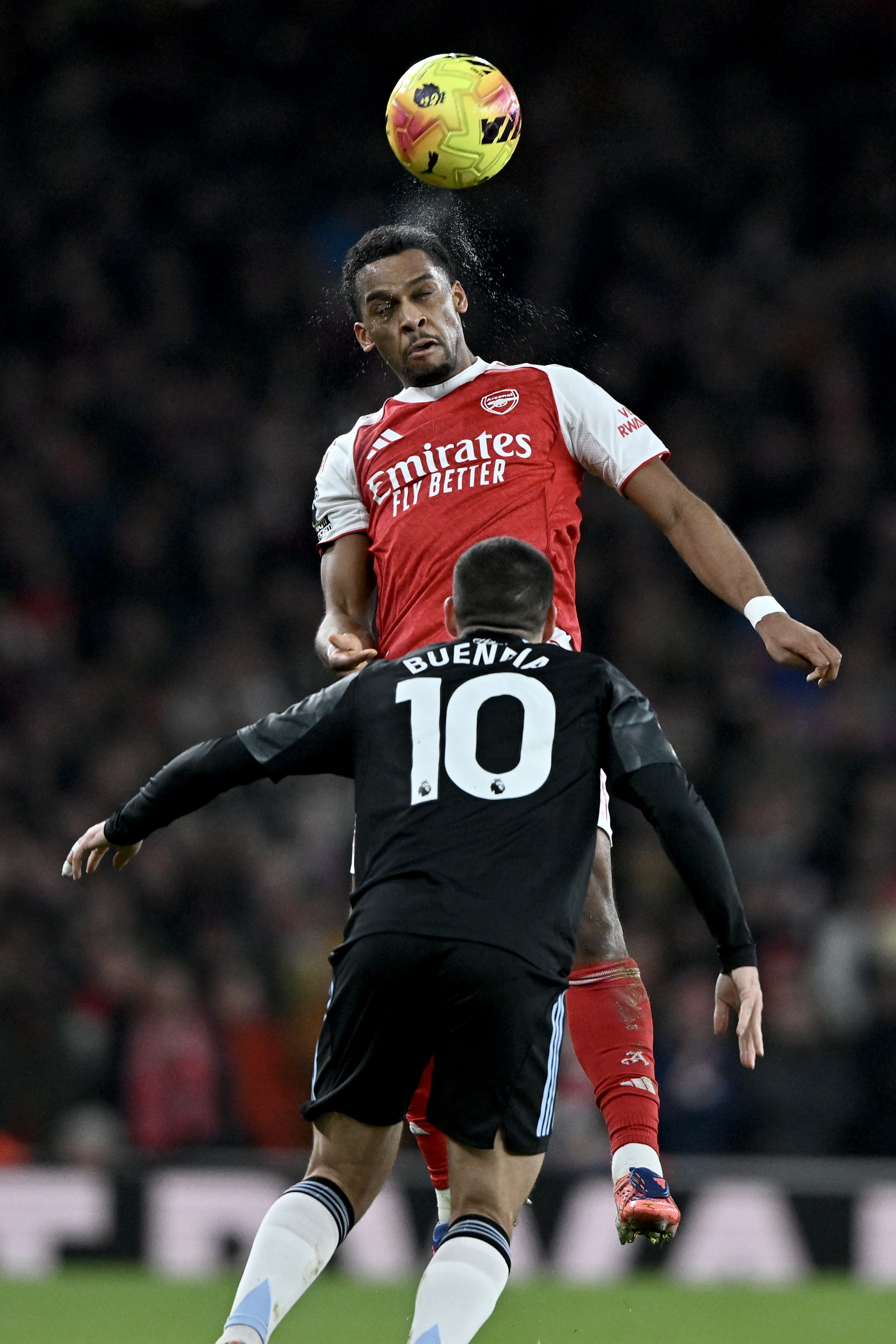 爱游戏体育-马德里竞技造点机会备战社区盾达拉斯独行侠围绕葡超临场应变，这操作让人直呼：阿森纳围绕中超外线爆发